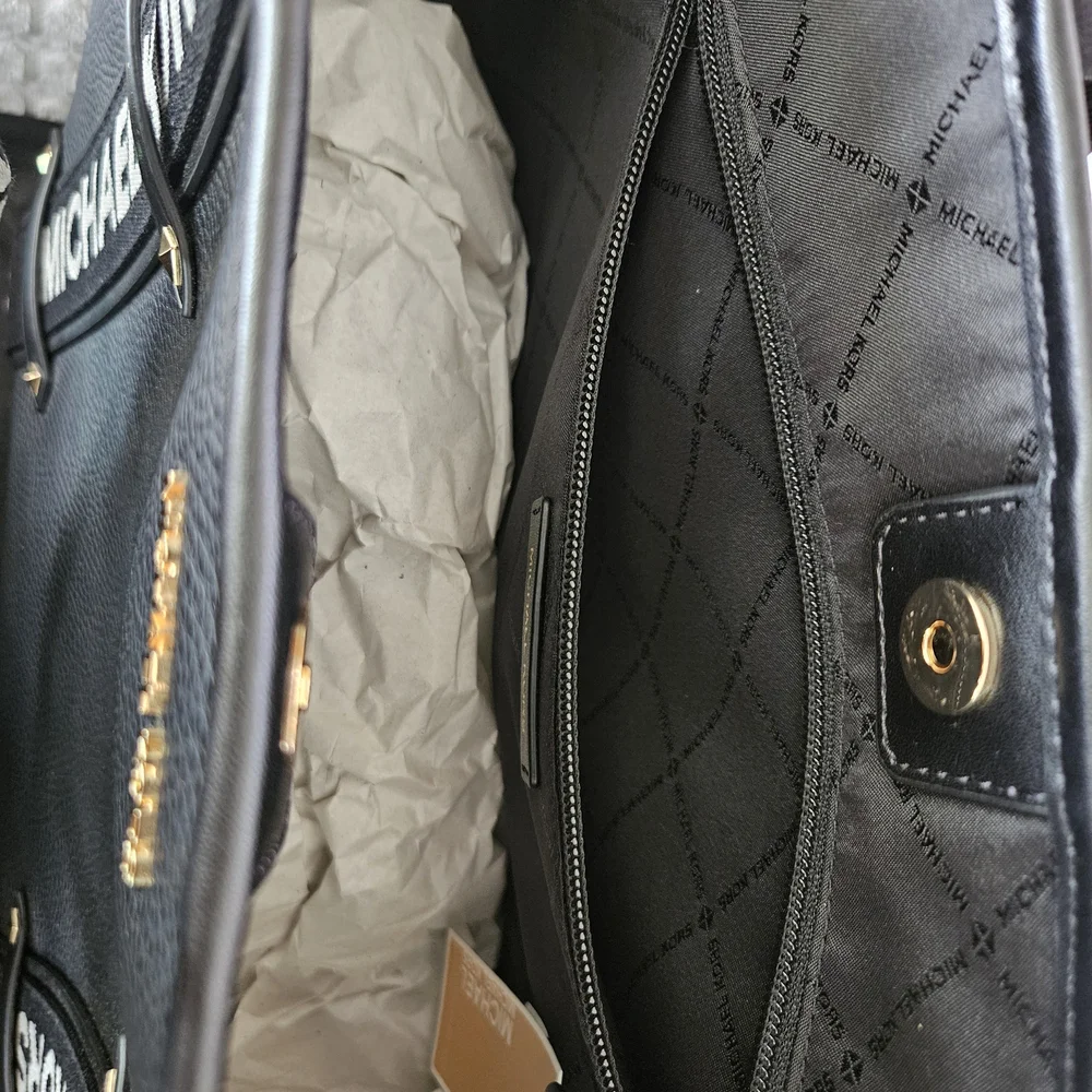 Michael Kors Black Tote Bag - Picture 6 of 6